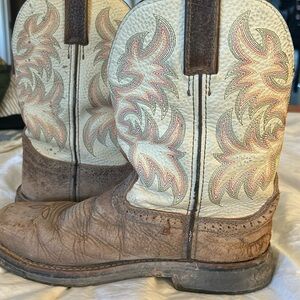 Justin men’s square toe boots